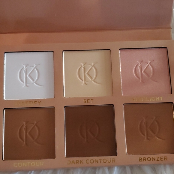 Set & Define Contour Palette - Picture 4 of 7